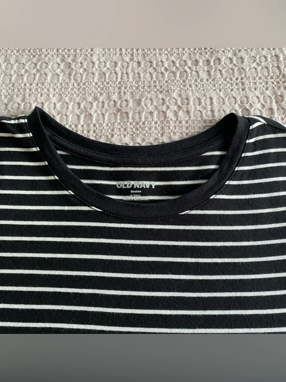 Old Navy Bestee Short Sleeve T Shirt Crop Black White Stripe Capaule Small Tall